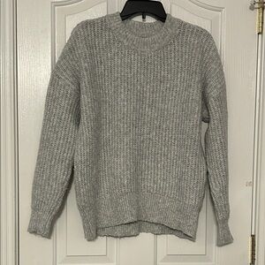 Sonoma Women’s Cozy Gray Knit Sweater Large EUC